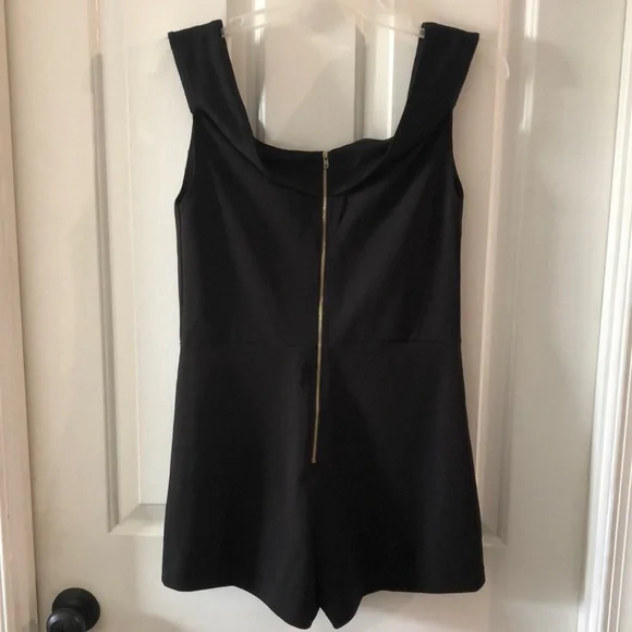 Gorgeous🥳 Charlotte Russe Romper - Picture 7 of 9